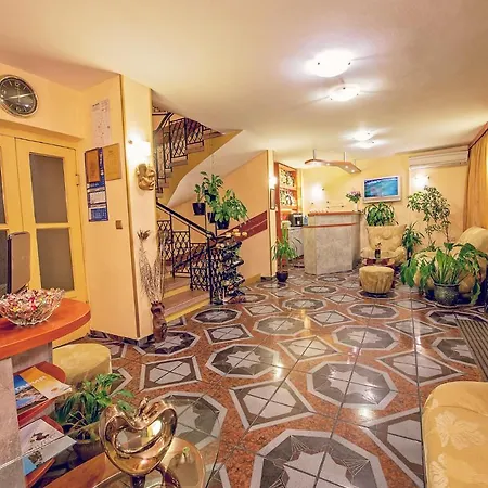 Color Ξενοδοχείο