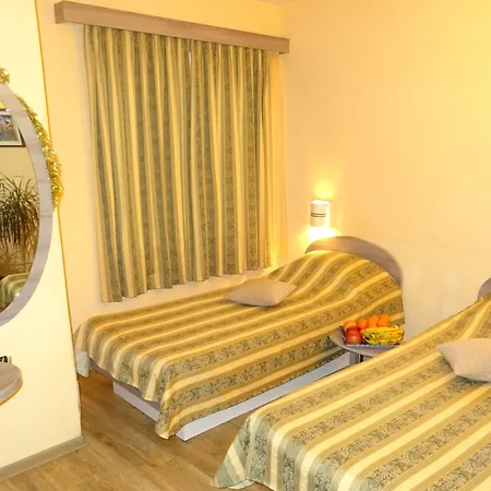 Color Ξενοδοχείο 3*