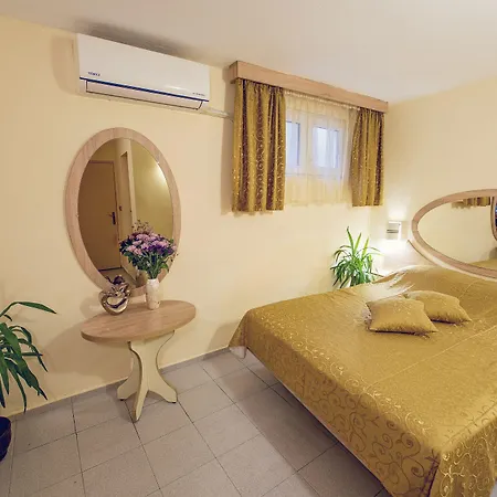 Color Ξενοδοχείο