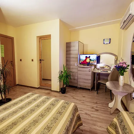 Color Ξενοδοχείο