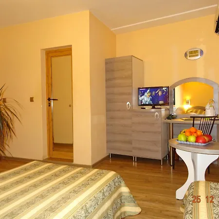 Hotel Color 3*