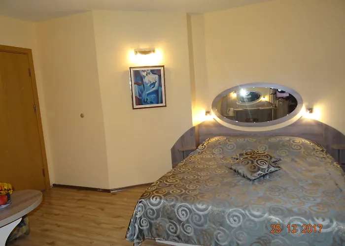 Отель Color Варна