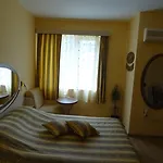 колор Хотел