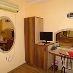 Хотел колор 3*